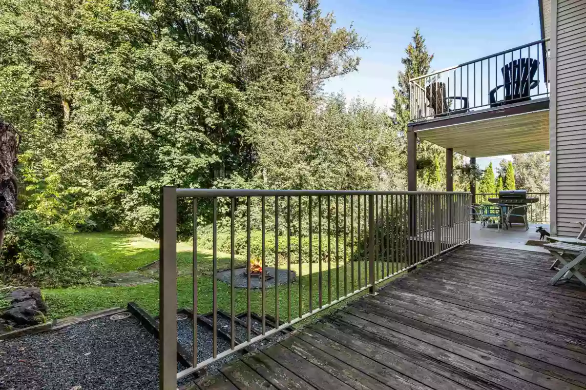 Family Room Photo of 114 43995 Chilliwack Mountain Road, Chilliwack, BC