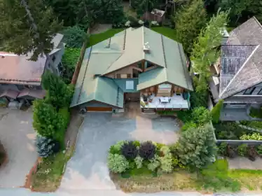 6487 Balsam Way, Whistler, BC, Whistler — Single Family Residence for sale