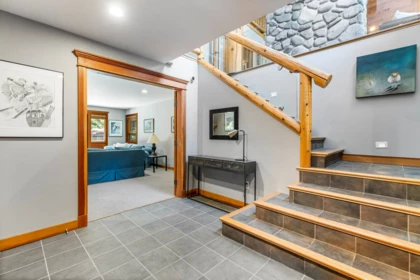 6487 Balsam Way, Whistler, BC, Whistler — Single Family Residence for sale