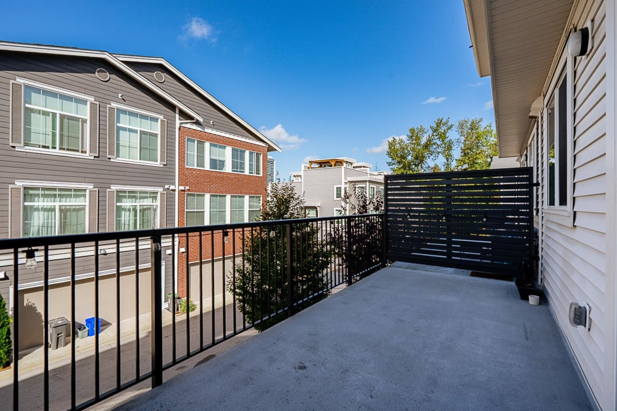 Guest Bathroom Photo of 2 8371 202b Street, Langley, BC