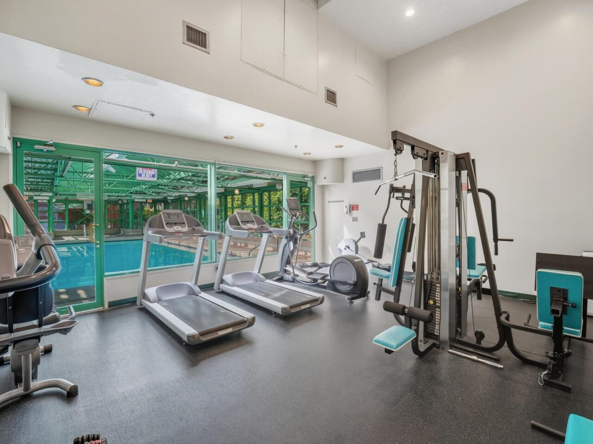 Mudroom Photo of 412 518 W 14th Avenue, Vancouver, BC