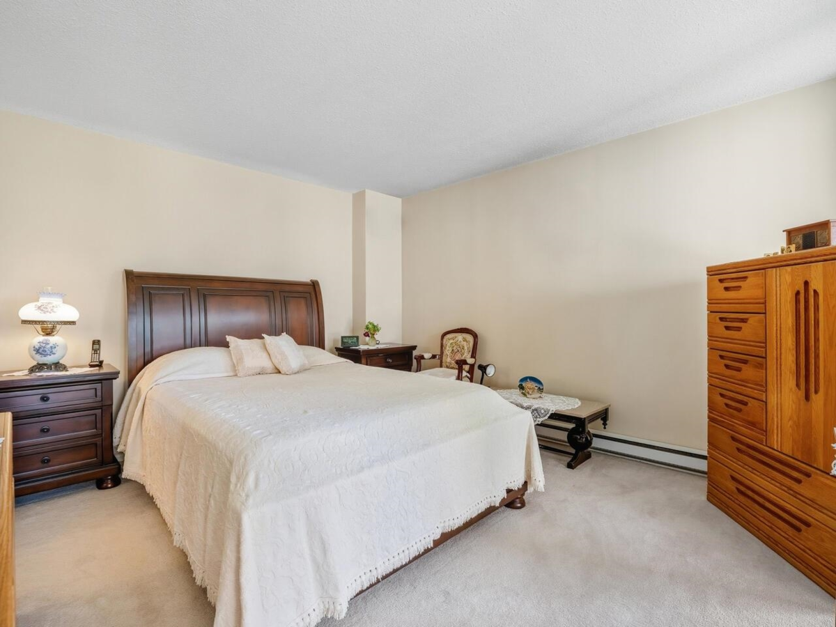 Primary Bathroom Photo of 412 518 W 14th Avenue, Vancouver, BC