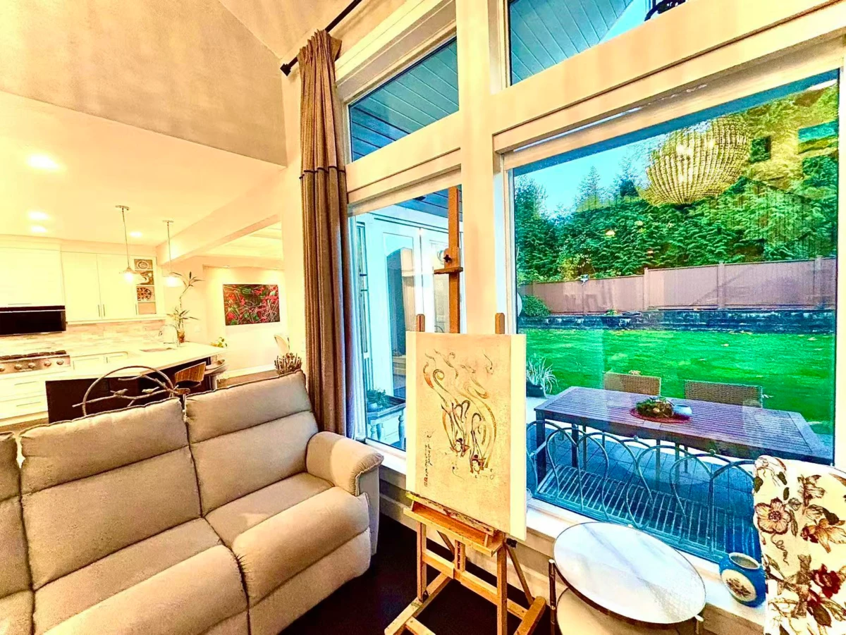 Dining Area Photo of 16412 26b Avenue, Surrey, BC