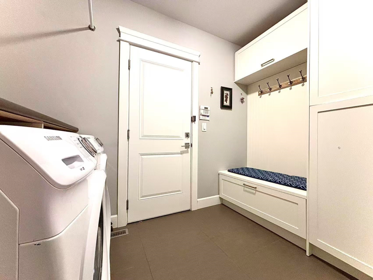 Office / Den Photo of 16412 26b Avenue, Surrey, BC