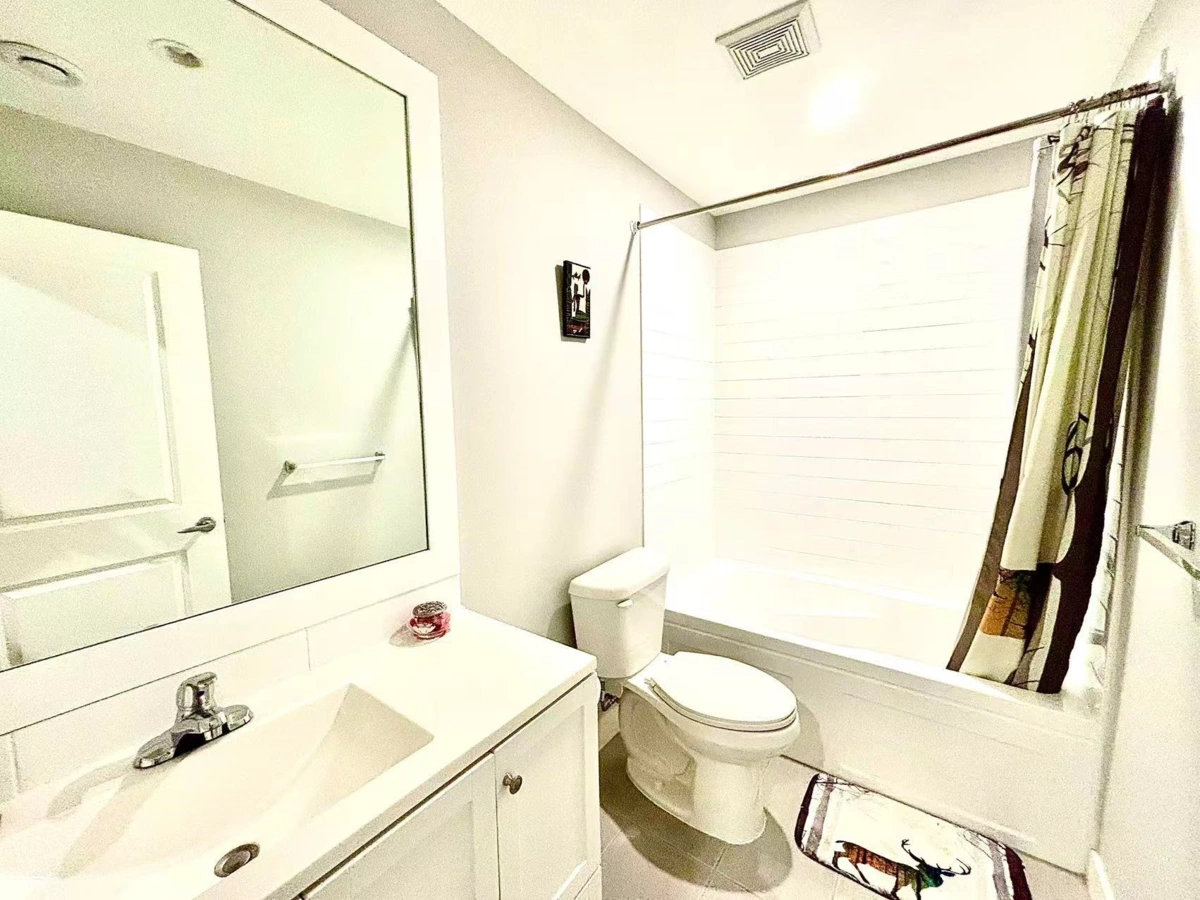 Outdoor Patio Photo of 16412 26b Avenue, Surrey, BC