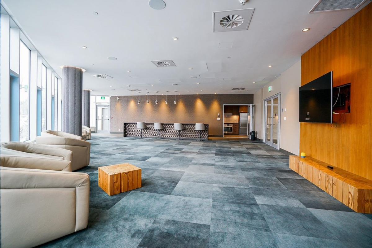 Hot Tub / Spa Photo of 103 680 Seylynn Crescent, North Vancouver, BC