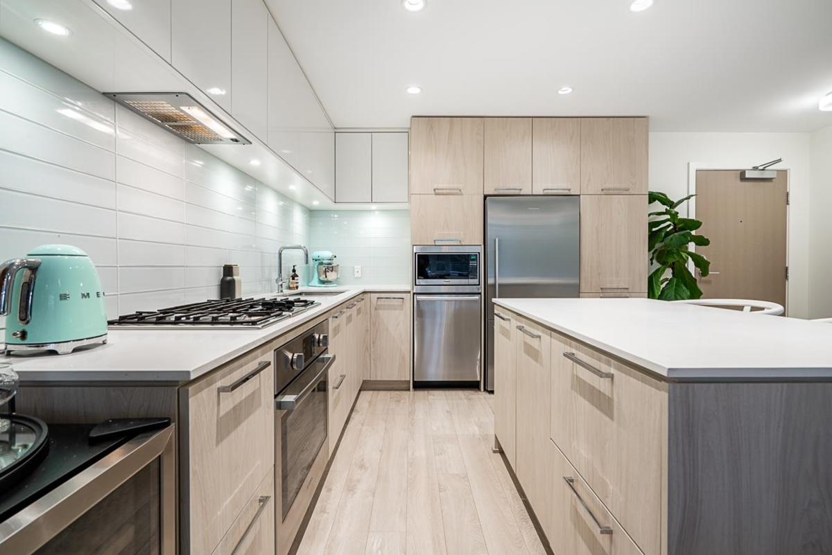 Primary Bedroom Photo of 103 680 Seylynn Crescent, North Vancouver, BC