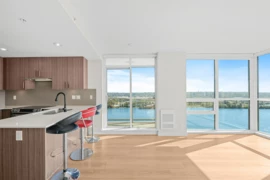 2004 125 Columbia Street, New Westminster, BC