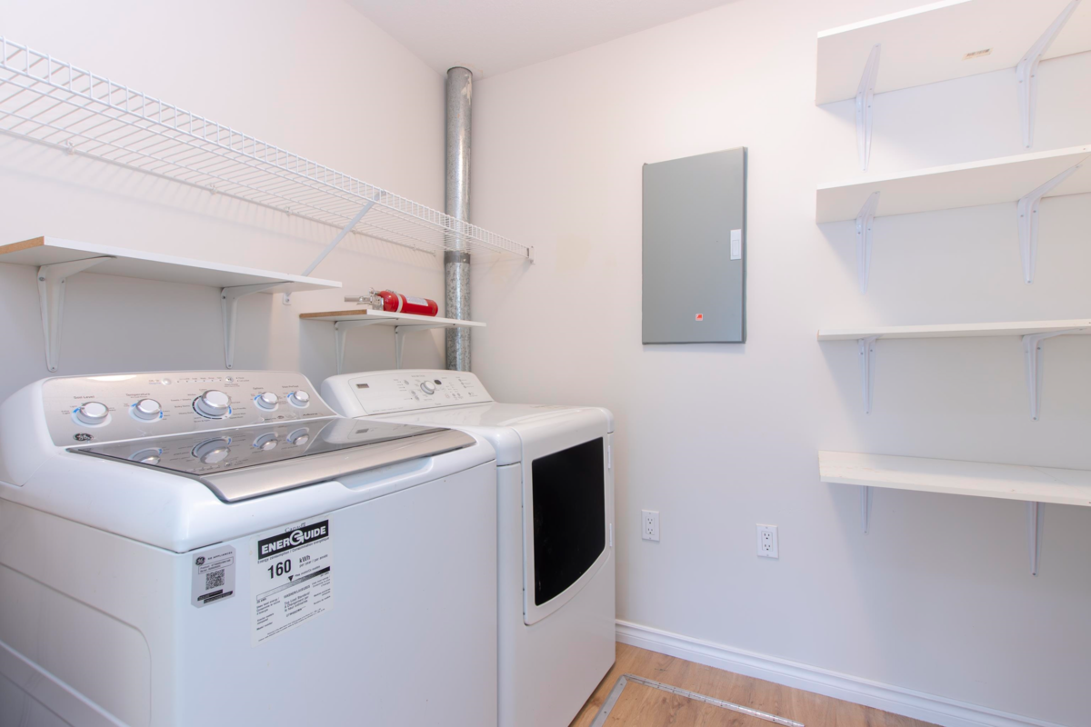 Entry Foyer Photo of 13 1201 Pemberton Avenue, Squamish, BC
