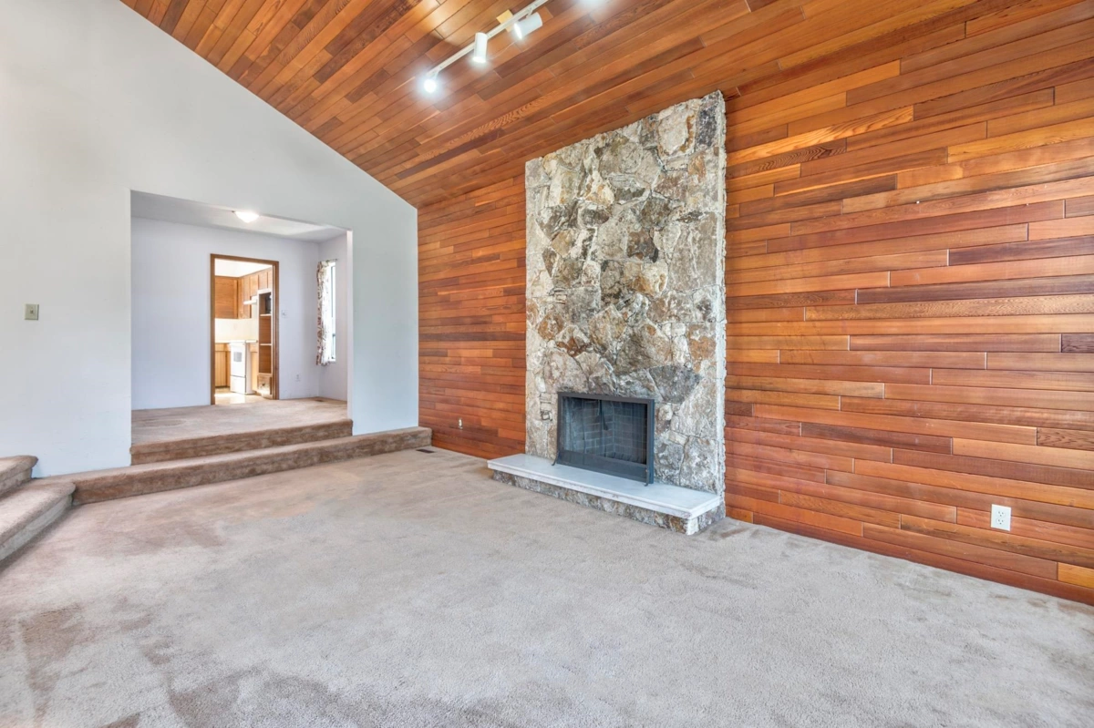 Kitchen Photo of 5202 Hollywood Drive, Richmond, BC