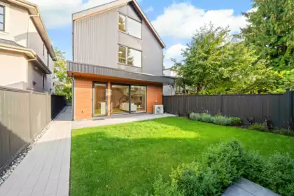 Outdoor Deck Photo of 2 3466 W 22nd Avenue, Vancouver, BC