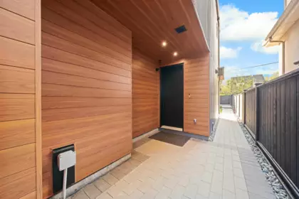 Outdoor Patio Photo of 2 3466 W 22nd Avenue, Vancouver, BC
