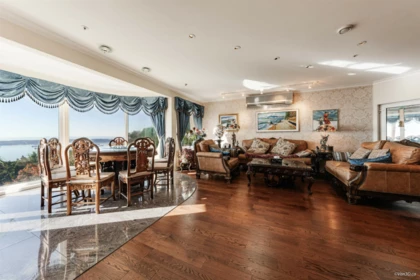 1419 Chippendale Road, West Vancouver, BC