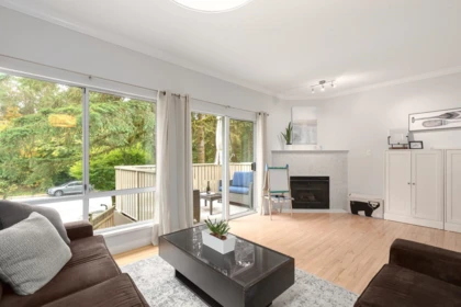 63 3939 Indian River Drive, North Vancouver, BC, North Vancouver — Townhouse for sale