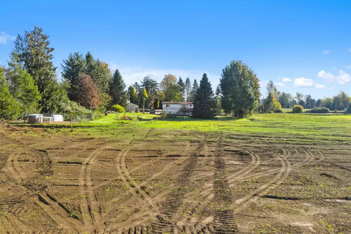 Primary Bathroom Photo of 28991 Townshipline Road, Abbotsford, BC