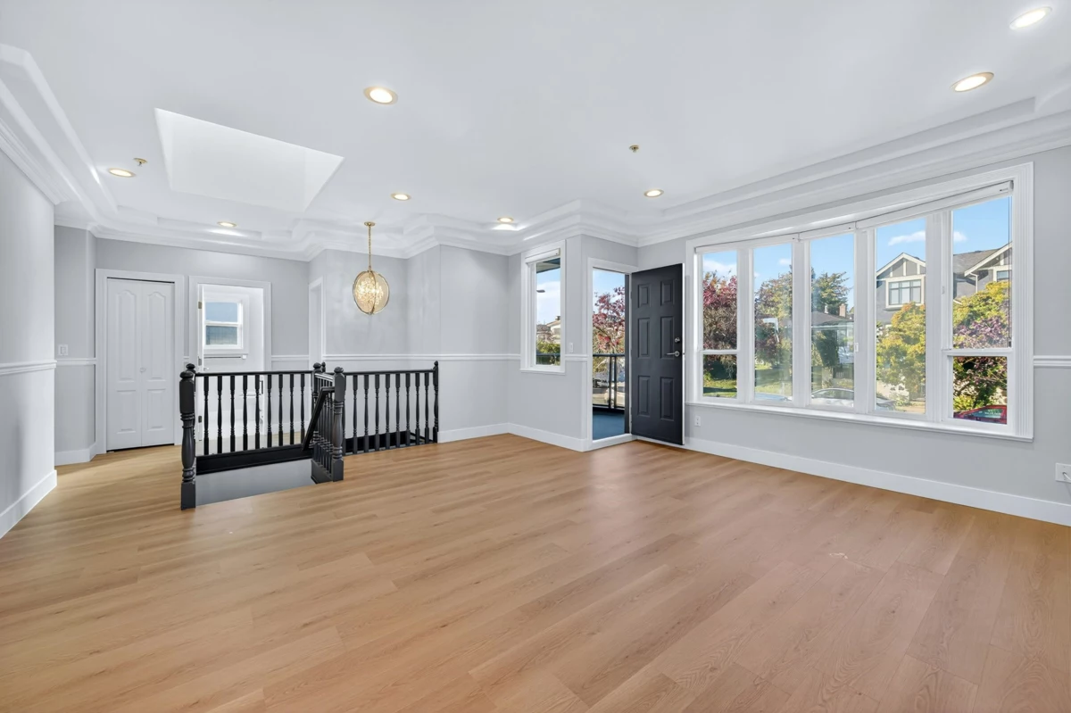 Dining Area Photo of 392 E 63rd Avenue, Vancouver, BC