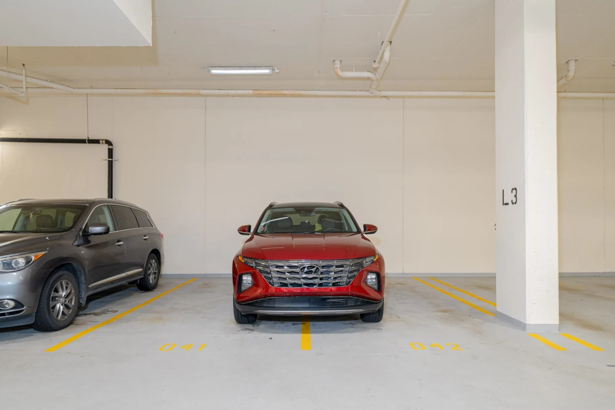Hallway Photo of 1305 5311 Goring Street, Burnaby, BC