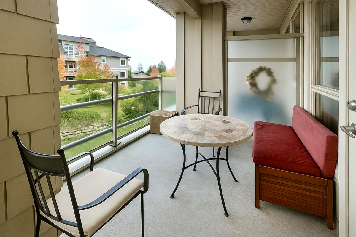 Walk-In Closet Photo of 317 580 Raven Woods Drive, North Vancouver, BC