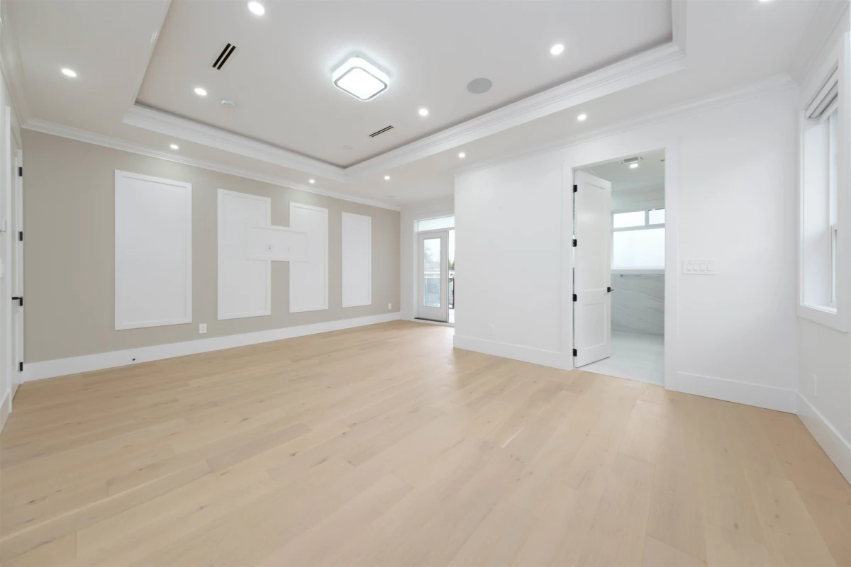 Basement Recreation Room Photo of 1100 Como Lake Avenue, Coquitlam, BC