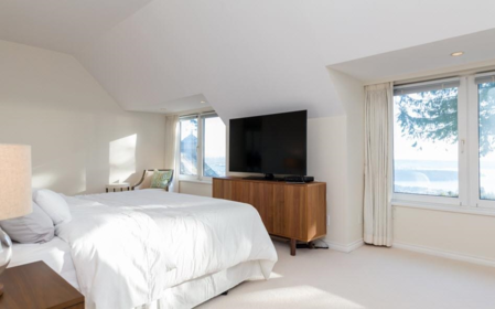 Bedroom 3 Photo of 1159 Eyremount Drive, West Vancouver, BC