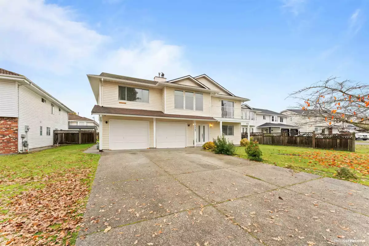 Exterior Rear Photo of 7565 123a Street, Surrey, BC