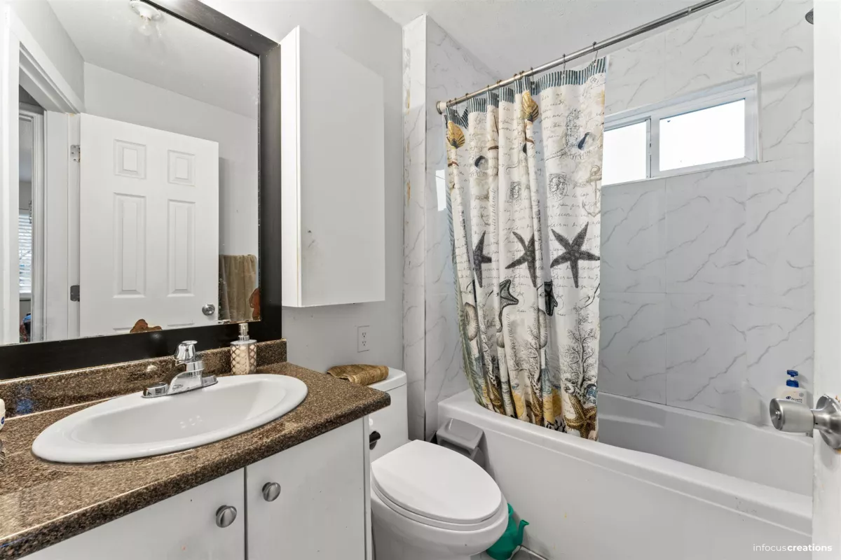 Garage Interior Photo of 7565 123a Street, Surrey, BC