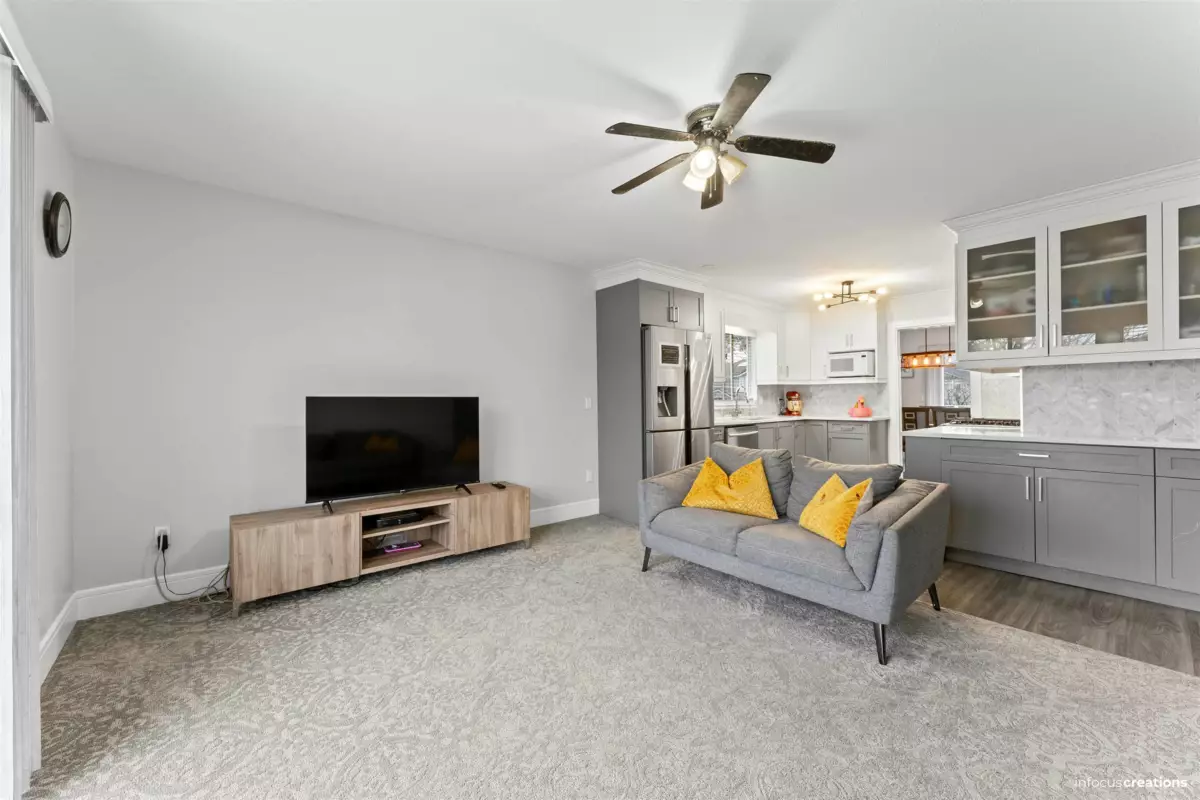 Outdoor Patio Photo of 7565 123a Street, Surrey, BC