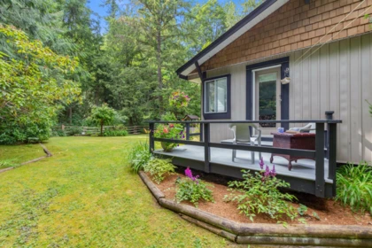 Laundry Room Photo of 11193 284 Street, Maple Ridge, BC
