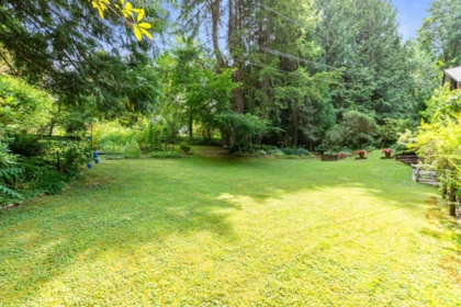 Staircase Photo of 11193 284 Street, Maple Ridge, BC