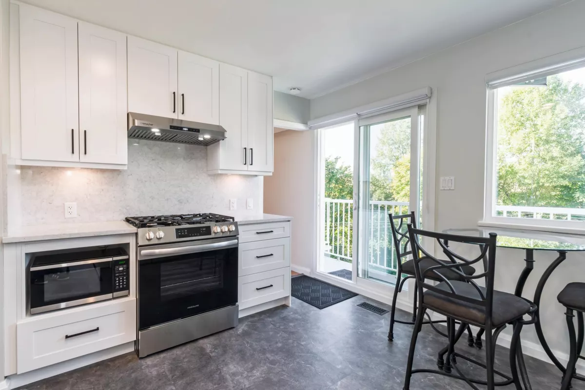 Breakfast Nook Photo of 1496 Mary Hill Lane, Port Coquitlam, BC