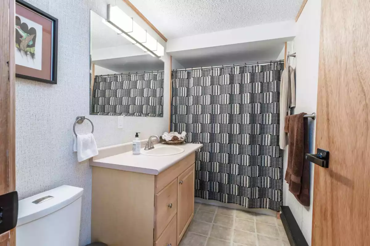 Entry Foyer Photo of 1496 Mary Hill Lane, Port Coquitlam, BC