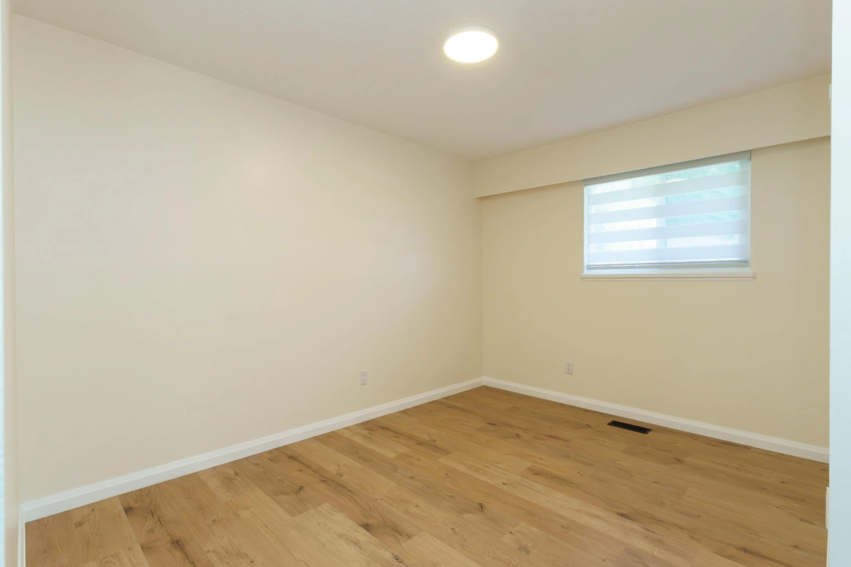 Primary Bathroom Photo of 1496 Mary Hill Lane, Port Coquitlam, BC