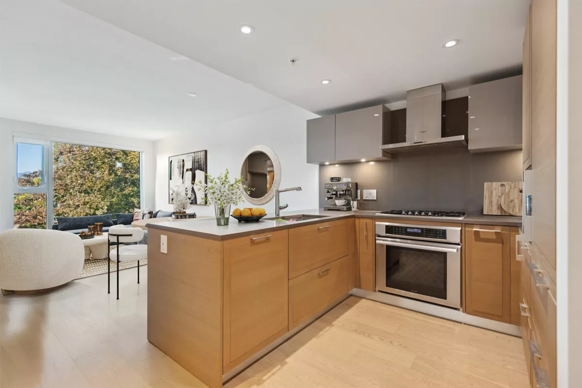 Dining Area Photo of 901 7228 Adera Street, Vancouver, BC