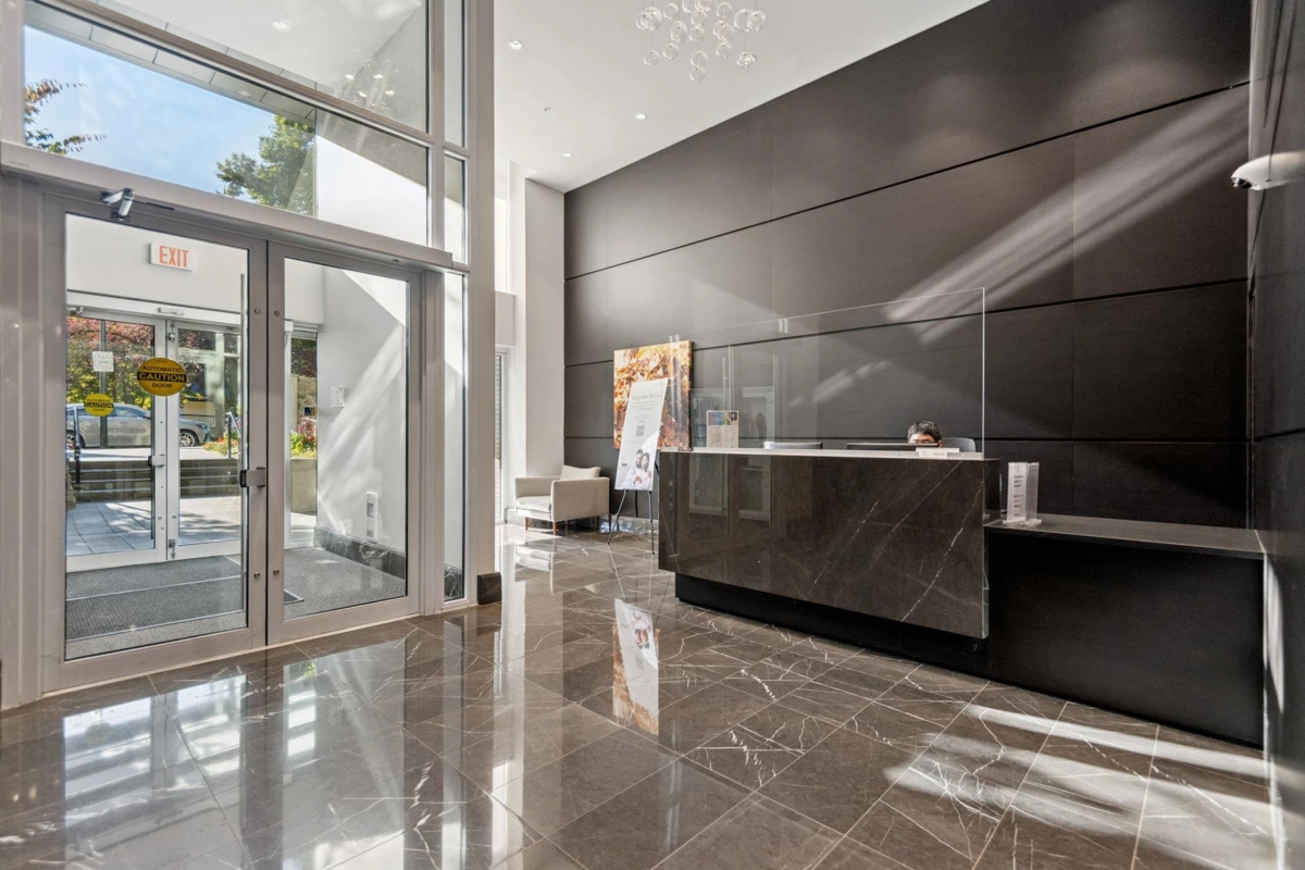 Entry Foyer Photo of 901 7228 Adera Street, Vancouver, BC