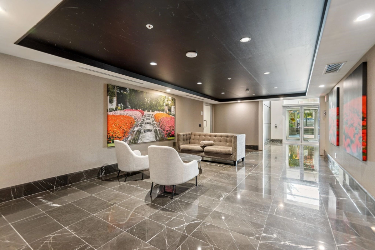 Mudroom Photo of 901 7228 Adera Street, Vancouver, BC