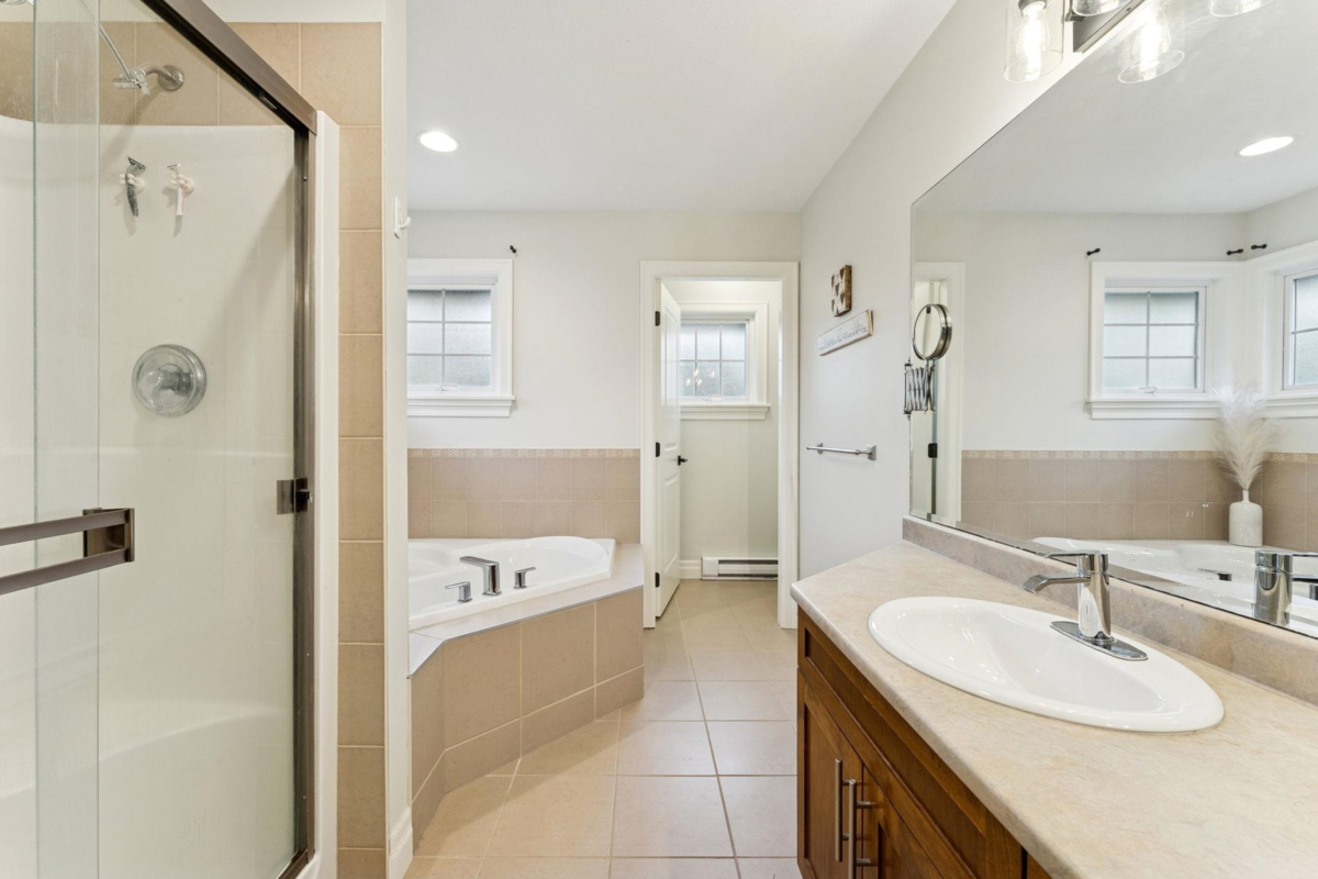 Basement Recreation Room Photo of 5782 Garrison Boulevard, Chilliwack, BC