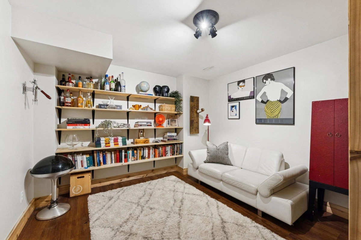 Staircase Photo of 5782 Garrison Boulevard, Chilliwack, BC