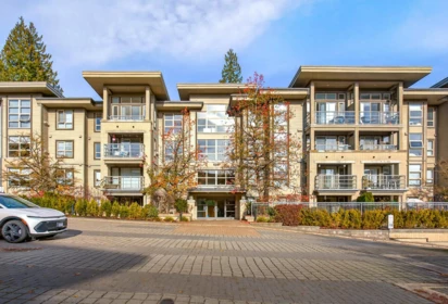 310 9319 University Crescent, Burnaby, BC, Burnaby — Apartment/Condo for sale