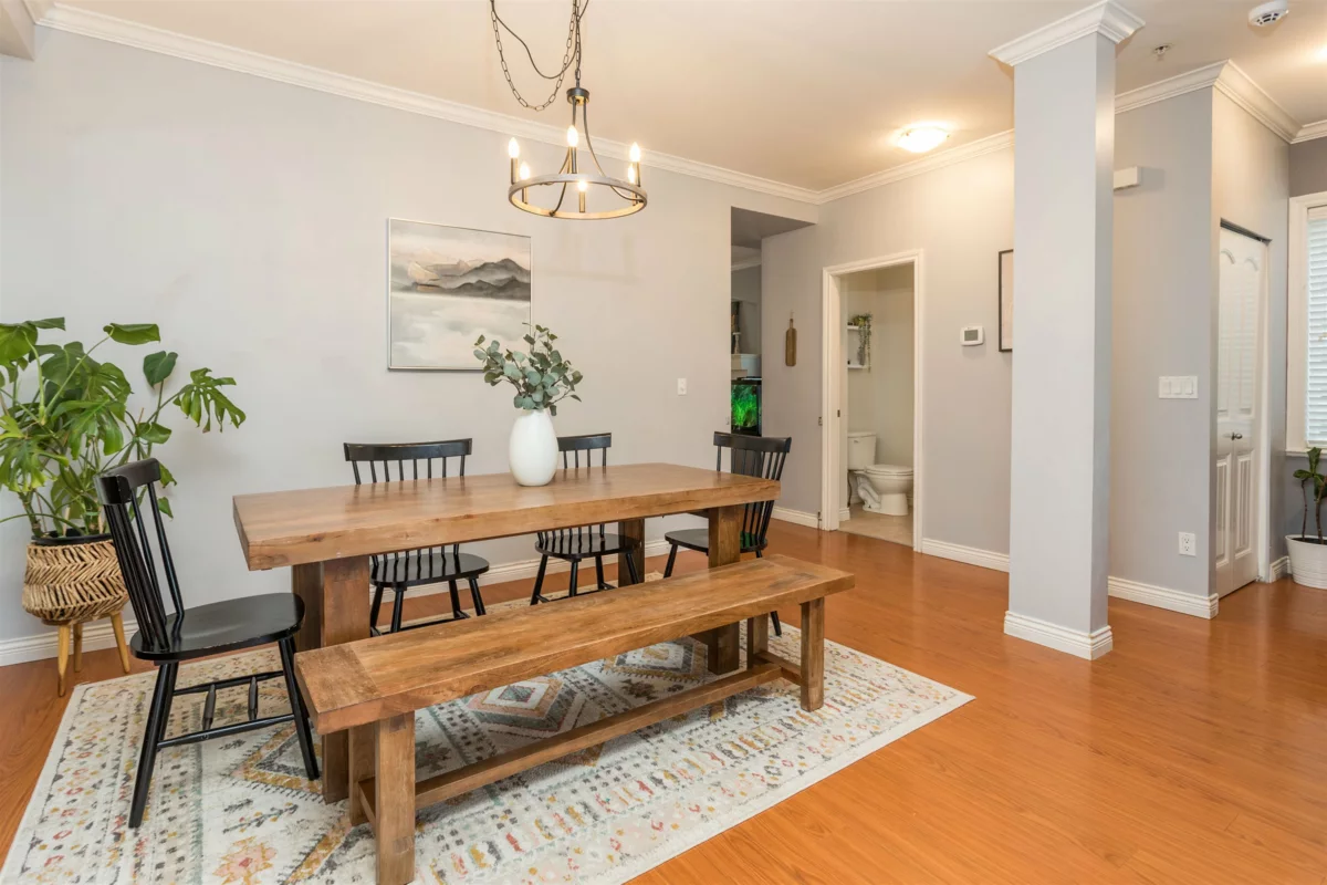 Breakfast Nook Photo of 11847 191a Street, Pitt Meadows, BC
