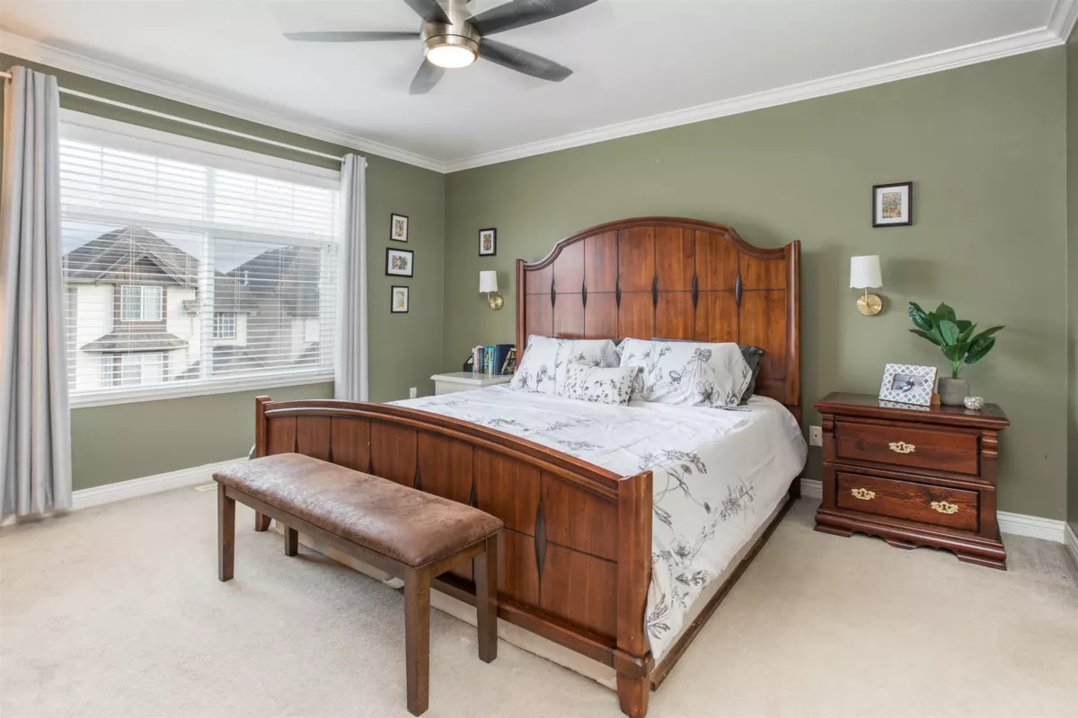 Garage Interior Photo of 11847 191a Street, Pitt Meadows, BC