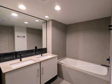 Walk-In Closet Photo of 3D 328 Taylor Way, West Vancouver, BC
