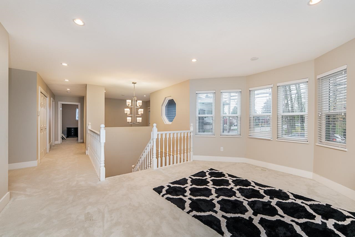 Basement Recreation Room Photo of 10816 80 Avenue, Delta, BC