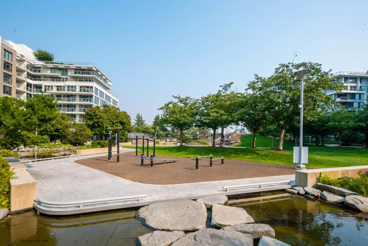 Entry Foyer Photo of 1210 8988 Patterson Road, Richmond, BC