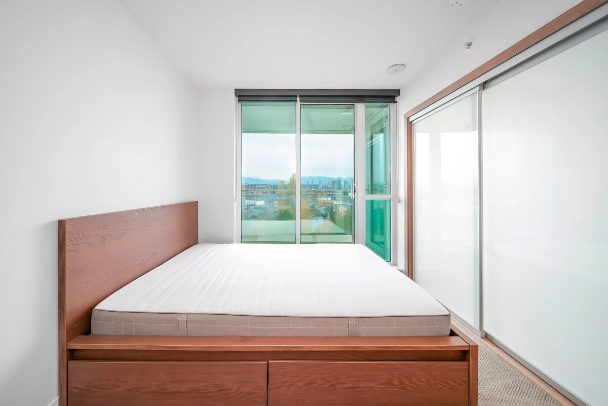 Walk-In Closet Photo of 1210 8988 Patterson Road, Richmond, BC