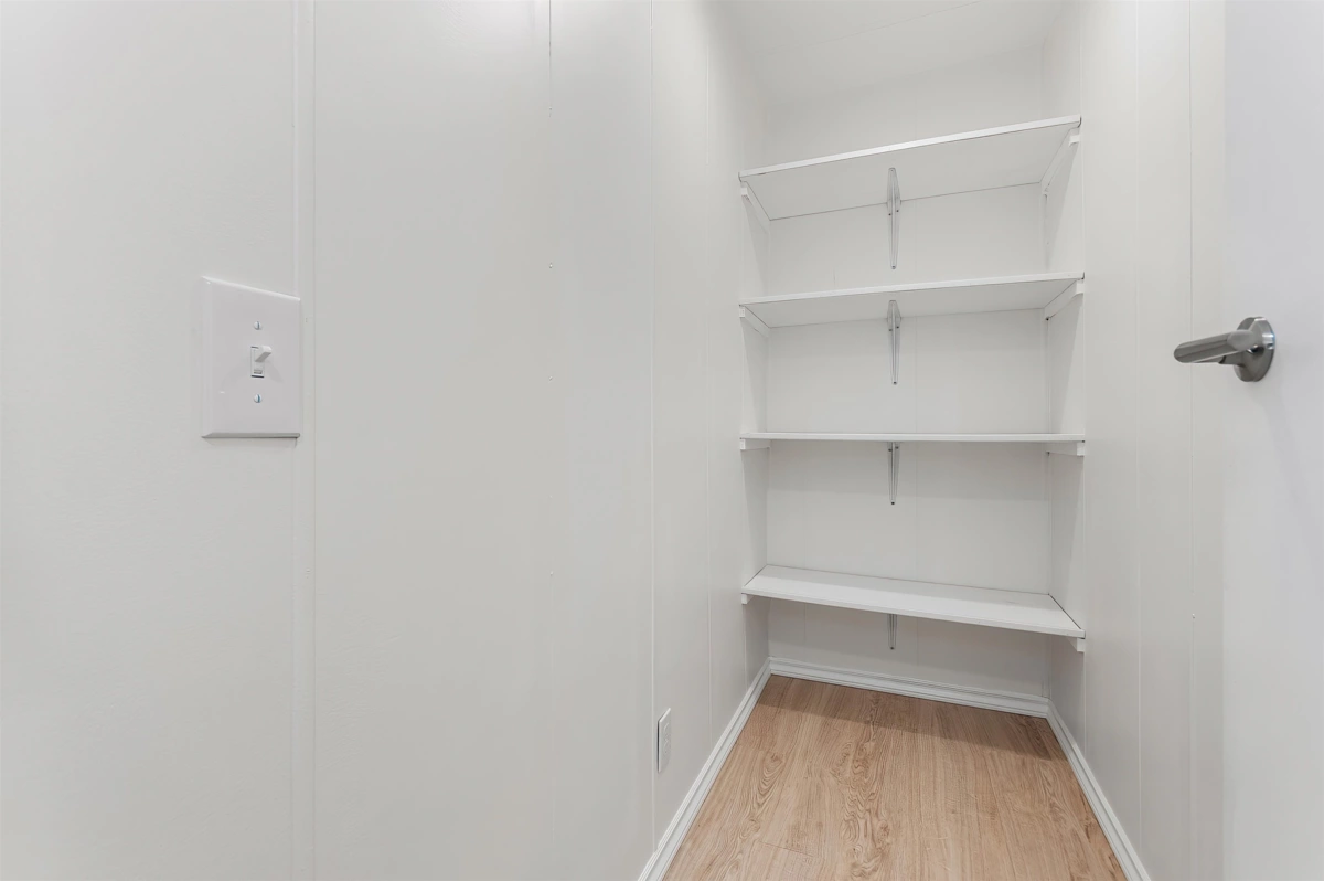 Front Yard Photo of 81 3300 Horn Street, Abbotsford, BC