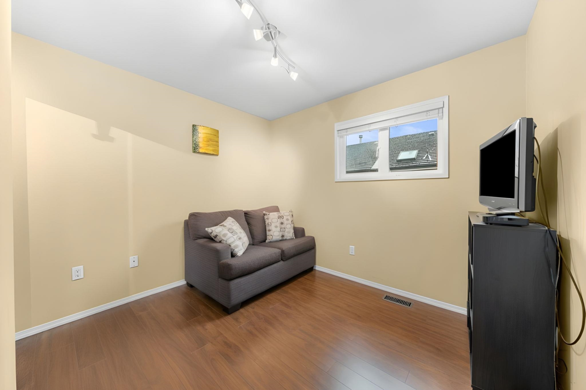 Outdoor Patio Photo of 6 230 W 15th Street, North Vancouver, BC