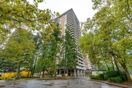 702 3755 Bartlett Court, Burnaby, BC