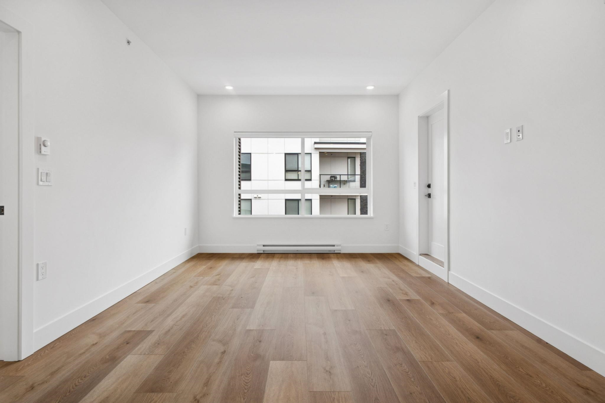 Basement Recreation Room Photo of 205 20286 72b Avenue, Langley, BC