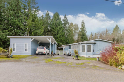 26 1123 Flume Road, Roberts Creek, BC, Roberts Creek — Manufactured Home for sale