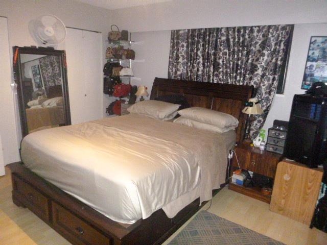 Breakfast Nook Photo of 11171 Steveston Highway, Richmond, BC